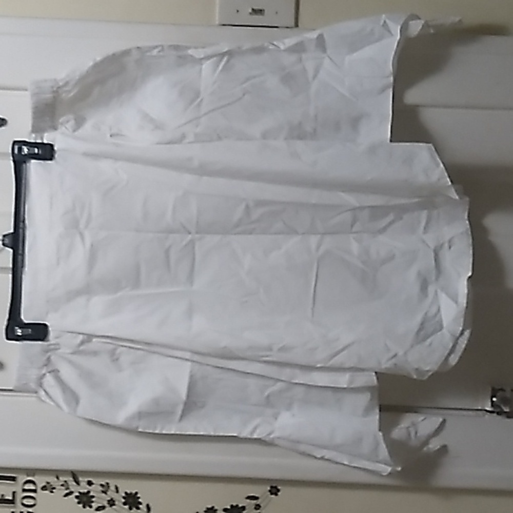Blouse - Picture 2 of 4